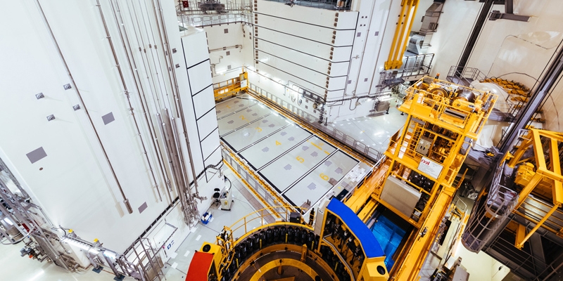 Olkiluoto 3 a divergé le 21 décembre 2021. L’EPR est le premier réacteur mis en service en Finlande depuis plus de 40 ans. Il fournira environ 14% de l'électricité du pays à partir de mi-2022.