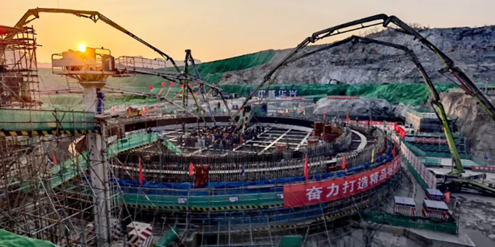 Bau von Tianwan-8 in China