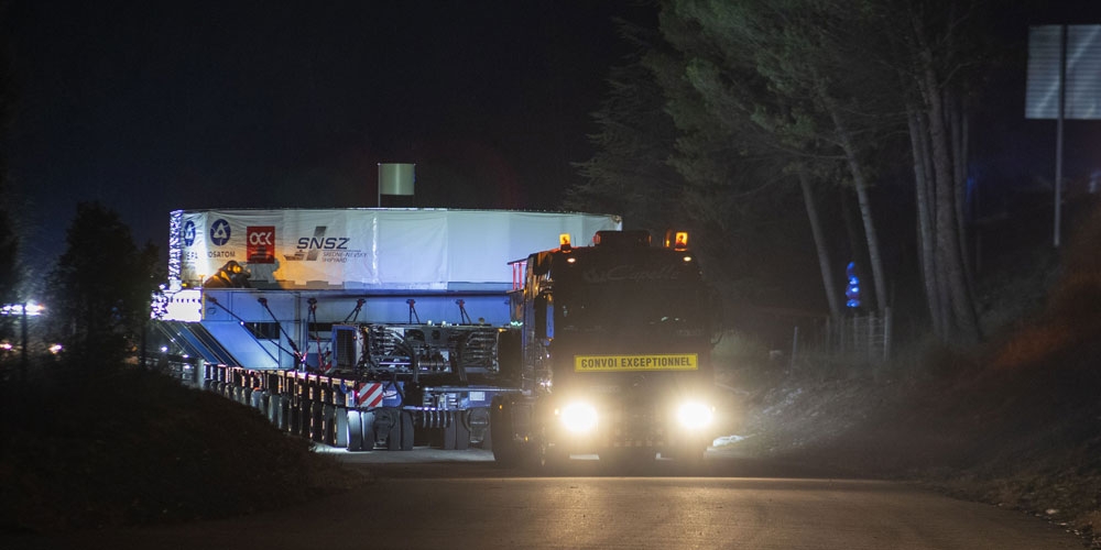 Transport der Poloidalfeldspule Nr. 1 von Iter