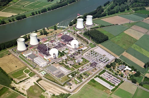 Die RWE hat den direkten Abbau der Kernkraftwerkseinheiten Biblis-A und -B beantragt.