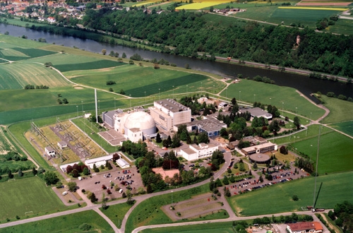 Primat der Politik: Das deutsche Kernkraftwerk Obrigheim wird vorzeitig stillgelegt.
