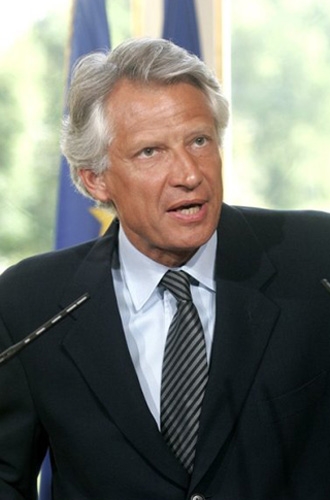 Dominique de Villepin a confirmé la construction d&#39;un réacteur EPR à Flamanville (Manche).