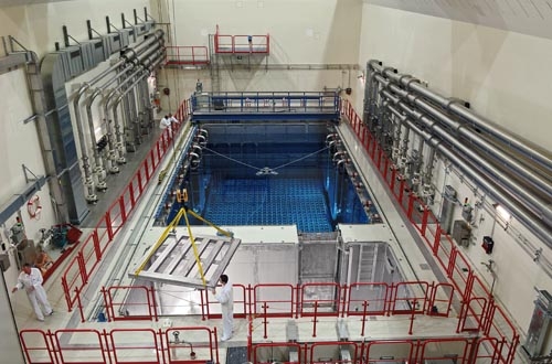 La piscine pour assemblages combustibles usés dans le nouveau bâtiment de stockage de combustible de la centrale nucléaire de Gösgen.