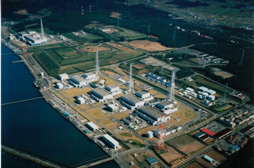 Le tremblement de terre du 16 juillet 2007 au Japon: la sûreté des sept tranches à eau bouillante de la centrale nucléaire de Kashiwazaki-Kariwa a été garantie en permanence