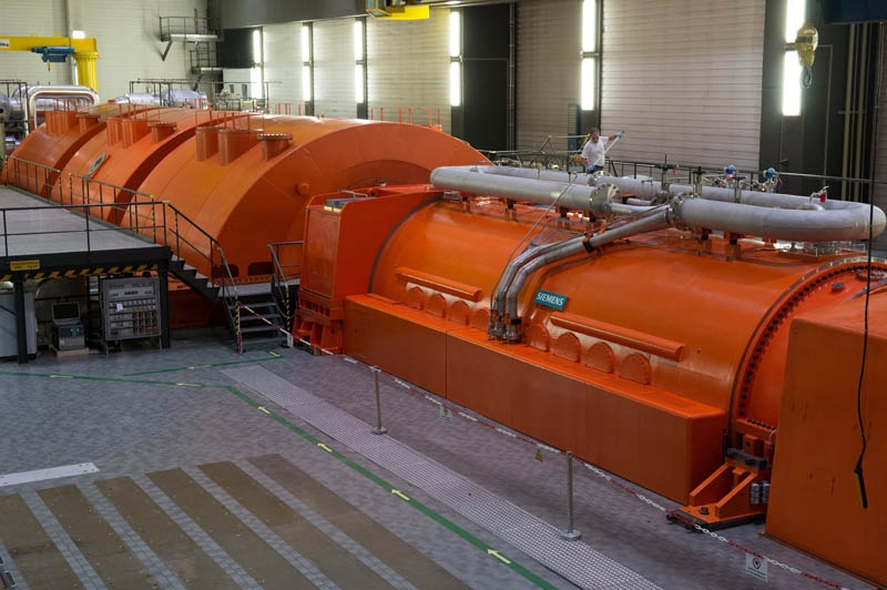 Das Kernkraftwerk Gösgen ist wieder am Netz: Der neue Generator konnte schneller als erwartet wieder montiert werden.