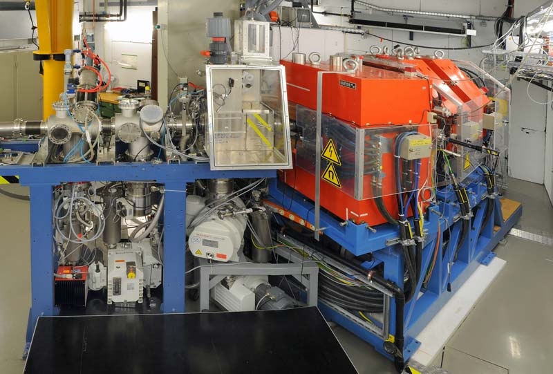 Mit dem aufgerüsteten TransActinide Separator and Chemistry Apparatus (Tasca) konnten Forscher an der GSI Darmstadt das superschwere Element 117 nachweisen.