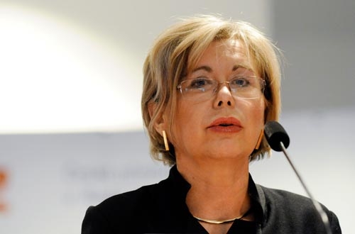 Le 12 avril 2011, lors d'une conférence sur les conséquences de l'accident de Fukushima-Daiichi sur l'industrie nucléaire, Hanna Trojanowska déclare: «La Pologne n'abandonnera pas son programme d'énergie nucléaire.» La mise en œuvre de ce programme constitue une étape importante en vue de la diversification des sources d'énergie.