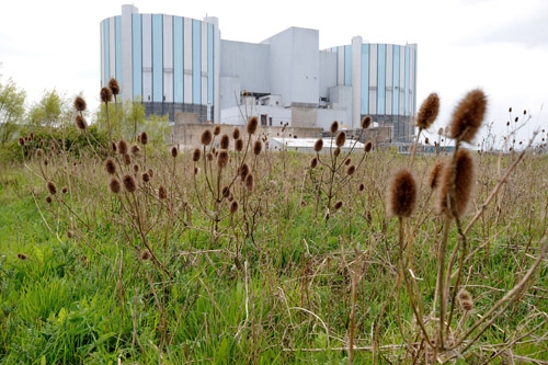 La centrale nucléaire d&#39;Oldbury a été définitivement déconnectée du réseau le 29 février 2012.