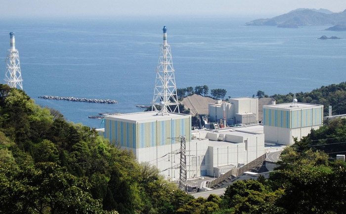 Shimane 1 (à droite sur la photo) est une des cinq tranches nucléaires à ce jour pour lesquelles aucune demande de remise en service ne sera déposée.