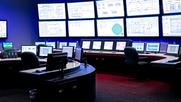 Das Foto zeigt einen AP1000-Kontrollraum-Simulator der Westinghouse. Die beiden chinesischen Kernkraftwerke Sanmen und Haiyang sind jetzt damit ausgerüstet.