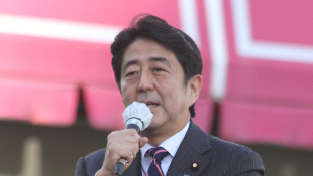 La Federation of Electric Power Companies (FEPC) exige du nouveau gouvernement de reconsidérer la sortie du nucléaire et de s’orienter vers une politique énergétique «plus réaliste». La photo montre le nouveau Premier ministre japonais Shinzo Abe.