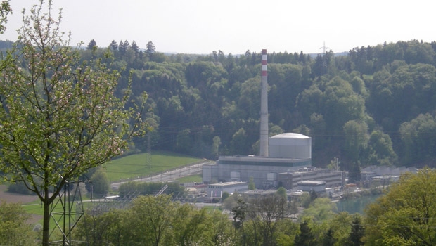 Das Kernkraftwerk Mühleberg verfügt ab sofort über eine unbefristete Betriebsbewilligung und ist damit mit den anderen Schweizer Kernkraftwerken gleichgestellt.