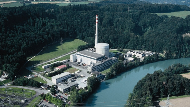 L’IFSN a approuvé sous conditions le concept de rééquipement déposé par la centrale nucléaire de Mühleberg  le 30 juin 2014. Elle a imposé des délais pour la réalisation des mesures de rééquipement et fixé de nouvelles valeurs limites pour l’enveloppe du cœur.