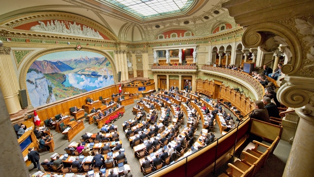 In der Frühjahrssession 2015 sind vier parlamentarische Vorstösse zur Kernenergie eingereicht worden.