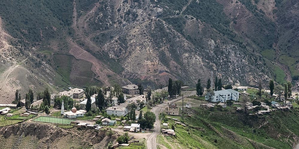 Le village kirghize de Min-Kush