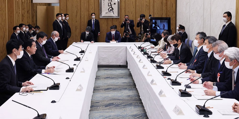 Sitzung des Rats für die Umsetzung der grünen Transformation in Japan