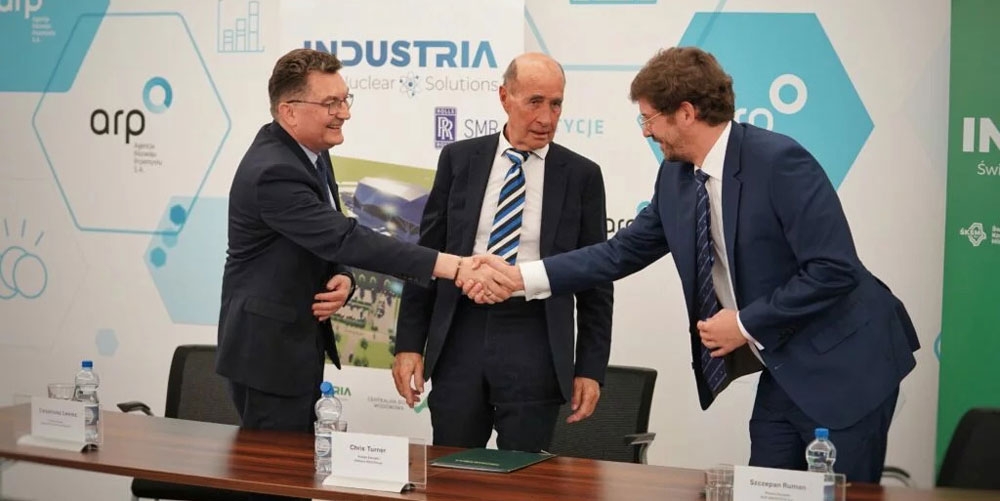 CVG-CEO Chris Turner (links) und Industria-Präsident Szczepan Ruman