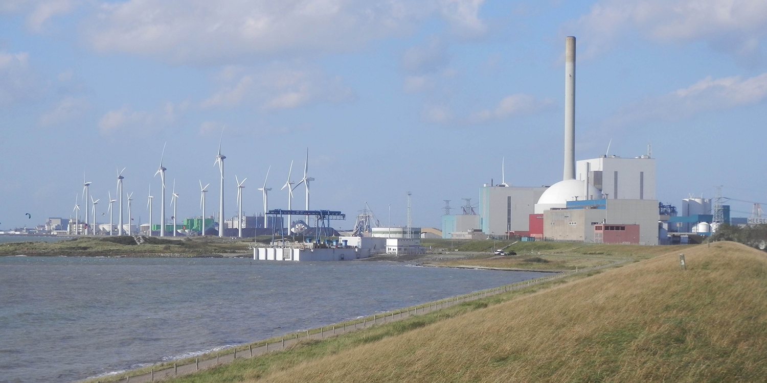 Das Kernkraftwerk Borssele in den Niederlanden