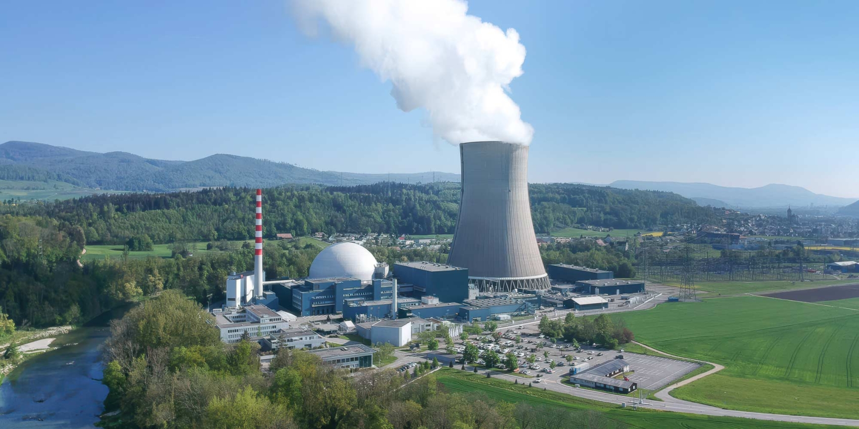 Vue de la centrale nucléaire de Gösgen